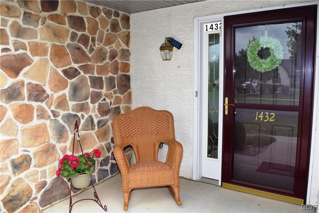 1432 Upstream Farm Road Easton, PA 18040 - Photo 2 of 13 Gallery Image 2