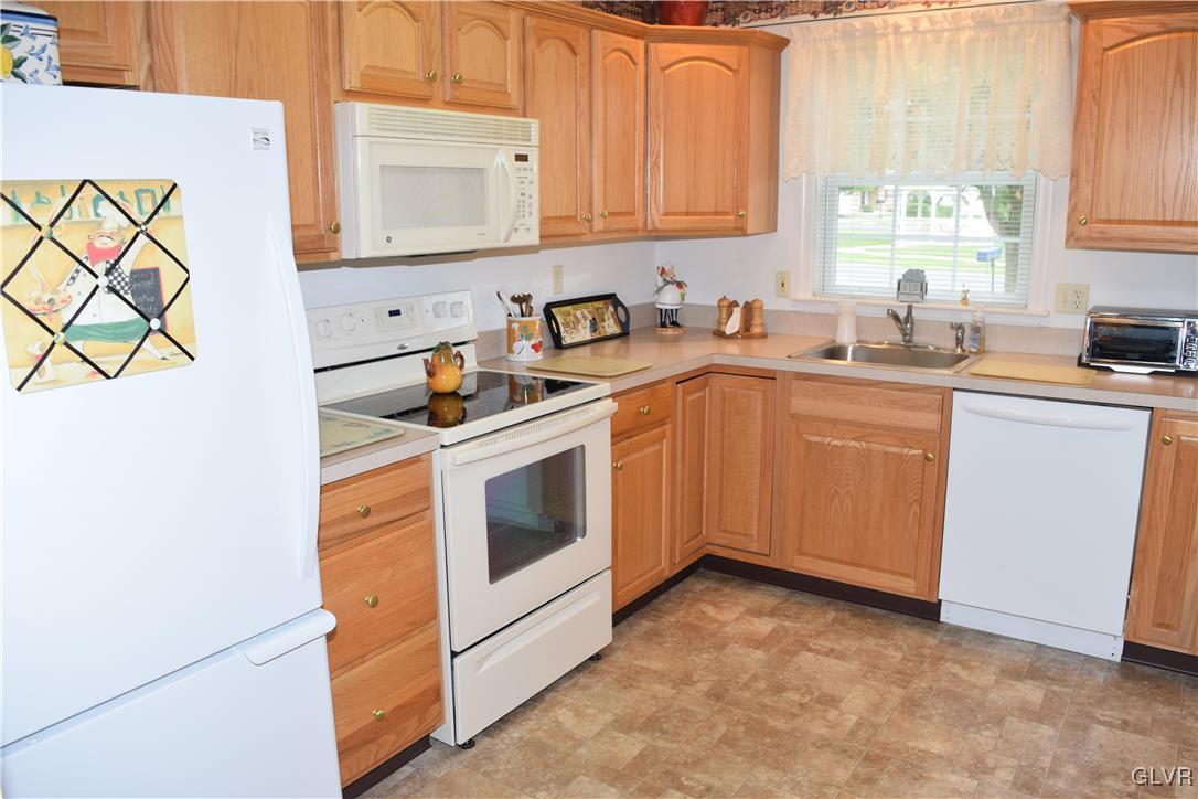 1432 Upstream Farm Road Easton, PA 18040 - Photo 3 of 13 Gallery Image 3