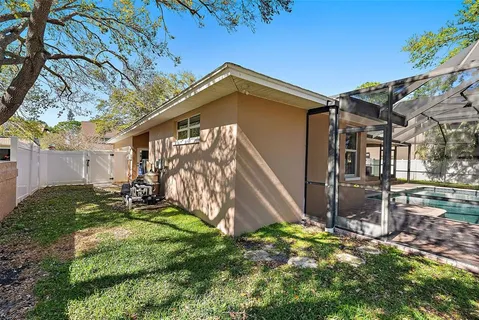 $975,000 | 902 Marco Drive Northeast, St. Petersburg, FL 33702