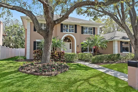 $975,000 | 902 Marco Drive Northeast, St. Petersburg, FL 33702