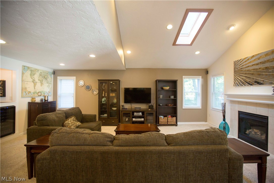 1752 Edgefield Road Lyndhurst, OH 44124 - Photo 7 of 34