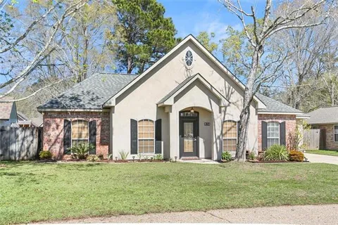 $315,000 | 928 Nancy Street, Mandeville, LA 70448