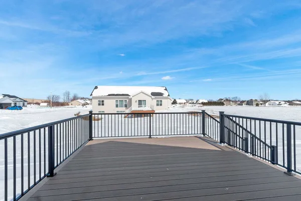 $499,900 | 416 Lansdowne Street, De Pere, WI 54115