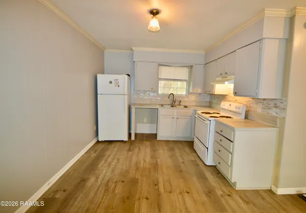 $900 | 1037 A Brown Drive, Breaux Bridge, LA 70517