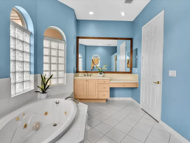 $5,500 | 6614 Marbletree Lane, Lake Worth, FL 33467