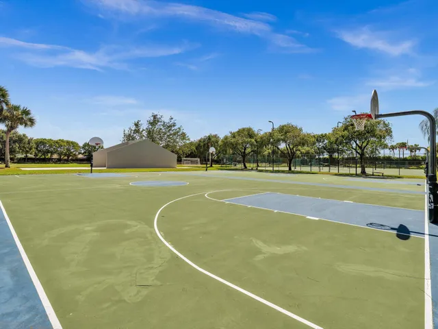 $5,500 | 6614 Marbletree Lane, Lake Worth, FL 33467