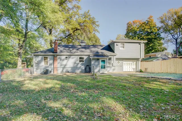$289,000 | 7647 Genesta Street, St. Louis, MO 63123