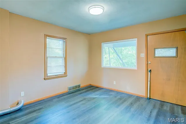 $289,000 | 7647 Genesta Street, St. Louis, MO 63123