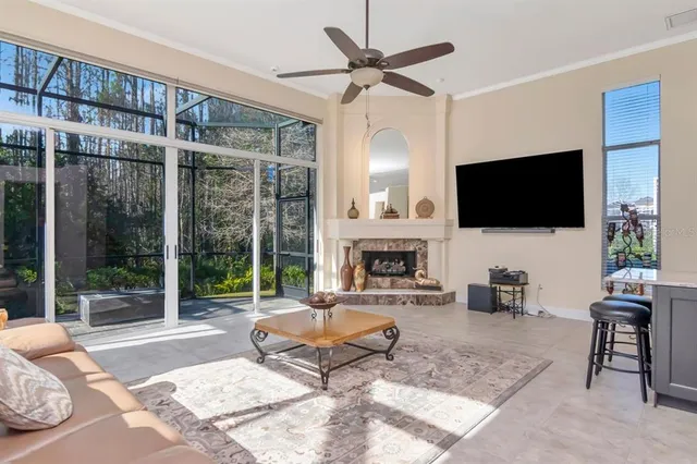 $949,998 | 18916 St Laurent Drive, Lutz, FL 33558