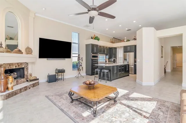 $949,998 | 18916 St Laurent Drive, Lutz, FL 33558