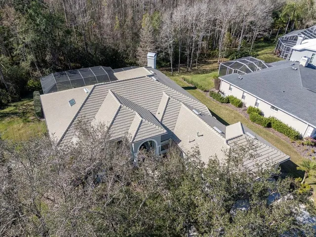 $949,998 | 18916 St Laurent Drive, Lutz, FL 33558