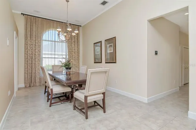 $949,998 | 18916 St Laurent Drive, Lutz, FL 33558