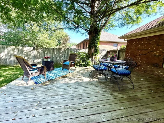 $289,900 | 2112 Sterling Oaks Drive, Sellersburg, IN 47172