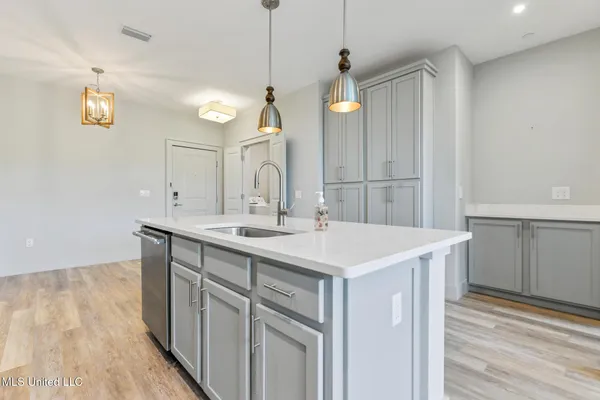 $233,900 | 2501 Bienville Boulevard, Unit 137, Ocean Springs, MS 39564