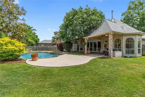 $649,000 | 505 Evergreen Drive, Mandeville, LA 70448