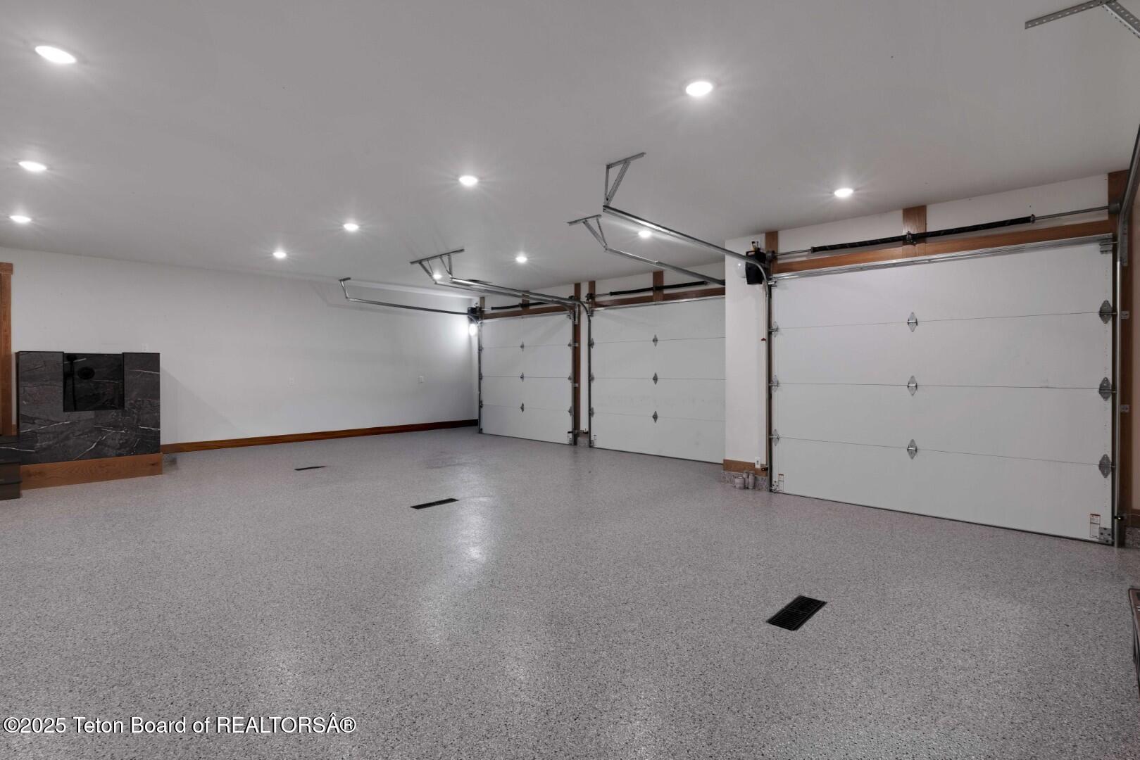 1480 Cutthroat Run Irwin, ID 83428 - Photo 48 of 60 1480 Photos (48) Garage4 (Large)