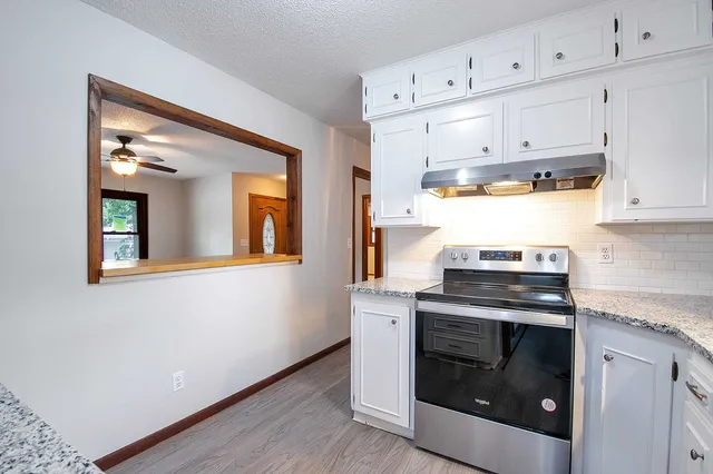 $205,000 | 1265 Thompson Street, Emporia, KS 66801