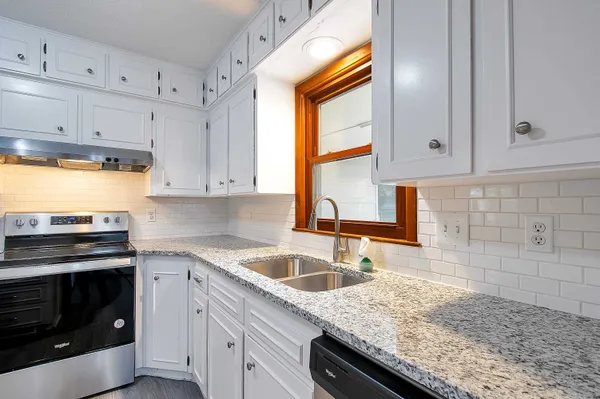 $205,000 | 1265 Thompson Street, Emporia, KS 66801