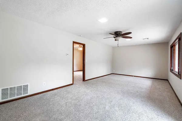 $205,000 | 1265 Thompson Street, Emporia, KS 66801