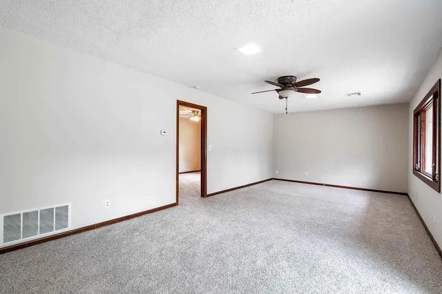 $205,000 | 1265 Thompson Street, Emporia, KS 66801