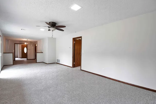 $205,000 | 1265 Thompson Street, Emporia, KS 66801