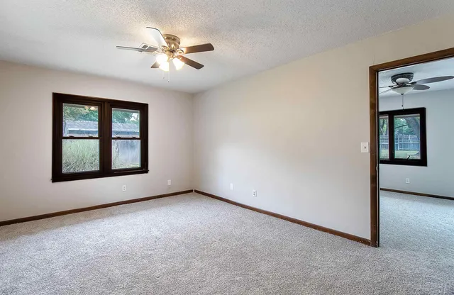 $205,000 | 1265 Thompson Street, Emporia, KS 66801