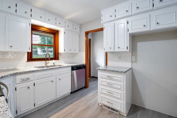 $205,000 | 1265 Thompson Street, Emporia, KS 66801