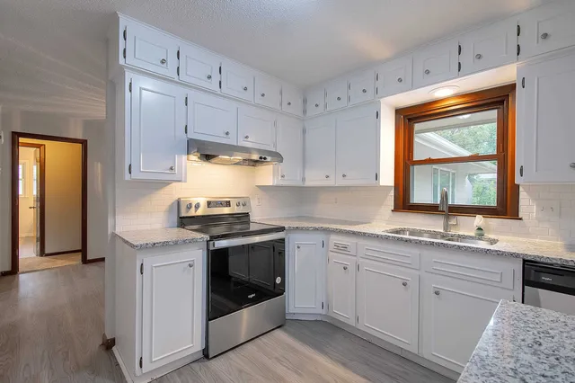 $205,000 | 1265 Thompson Street, Emporia, KS 66801