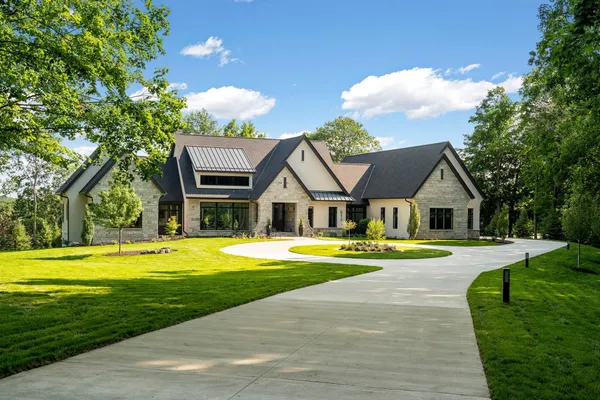 $6,475,000 | 1225 Oakview Road, Medina, MN 55356