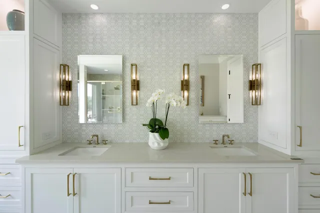 $6,475,000 | 1225 Oakview Road, Long Lake, MN 55356