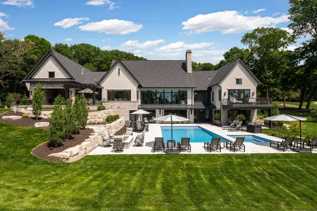 $6,475,000 | 1225 Oakview Road, Long Lake, MN 55356