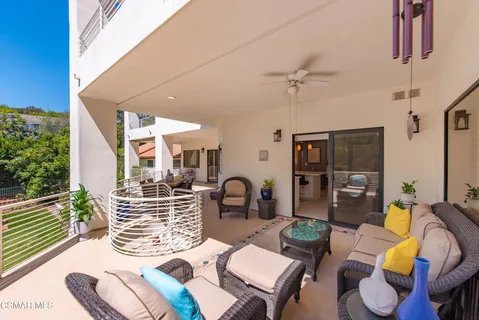 $1,995,000 | 351 Las Tuero Court, Camarillo, CA 93010