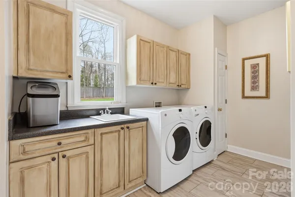 $725,000 | 2117 Keegan Court, Matthews, NC 28104