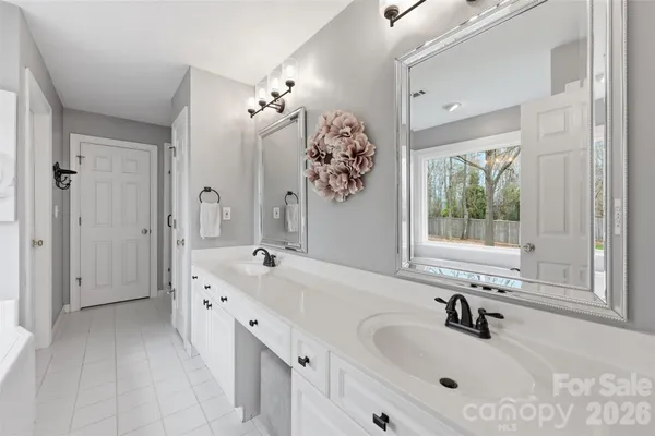 $725,000 | 2117 Keegan Court, Matthews, NC 28104