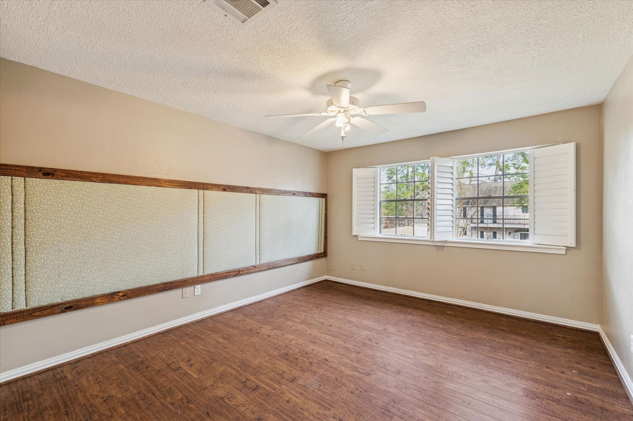 18327 Forest Elms Drive Spring, TX 77388 - Photo 23 of 30 a view of an empty room with a window