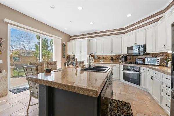 $6,750 | 5643 Willowmere Lane, San Diego, CA 92130