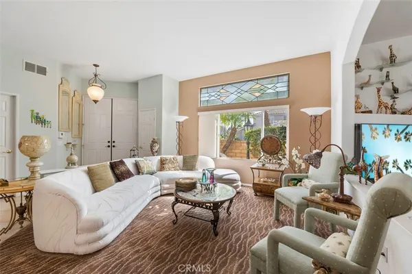 $6,750 | 5643 Willowmere Lane, San Diego, CA 92130