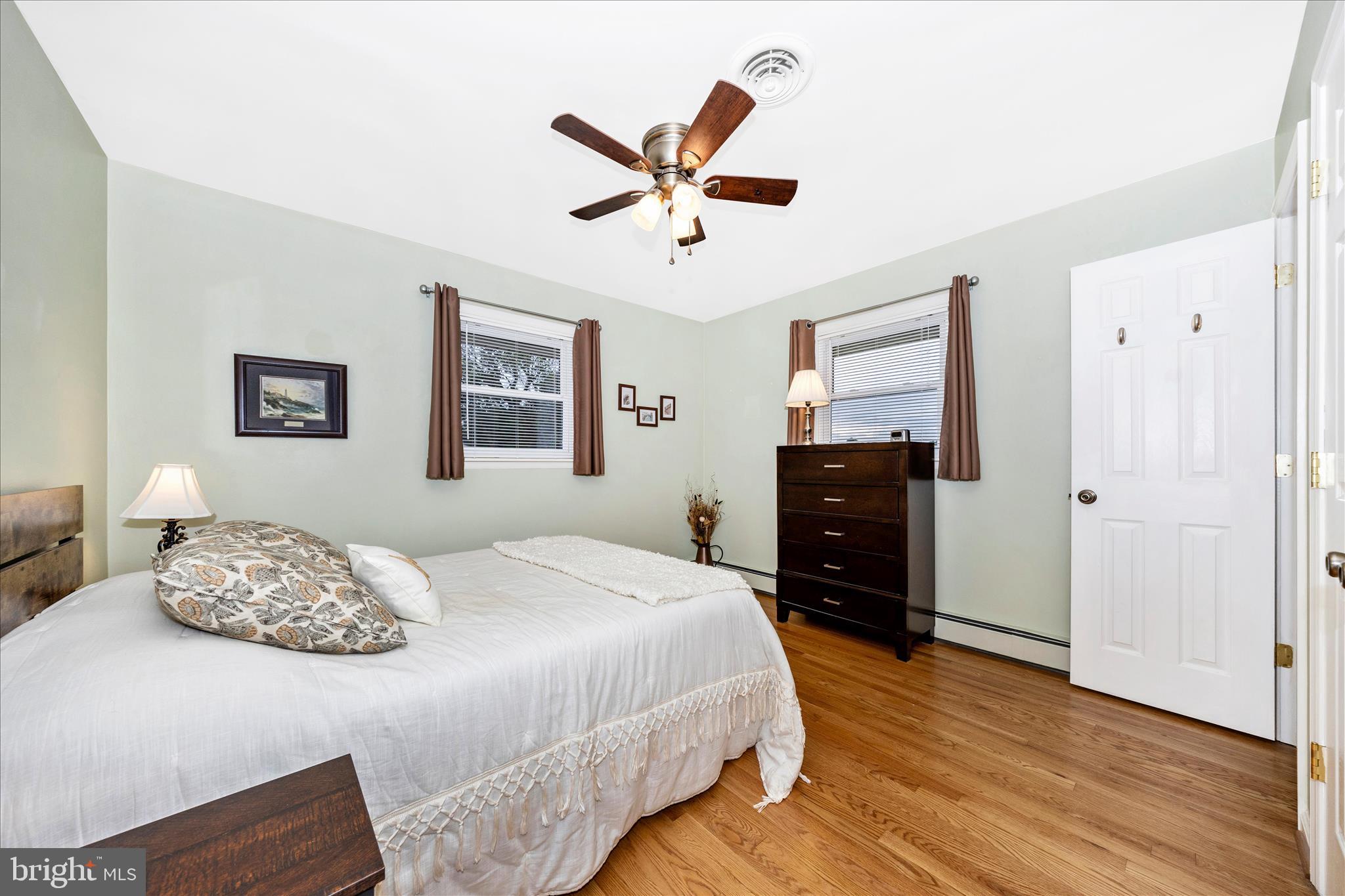 4432 Valley View Road Middletown, MD 21769 - Photo 14 of 54 Primary bedroom