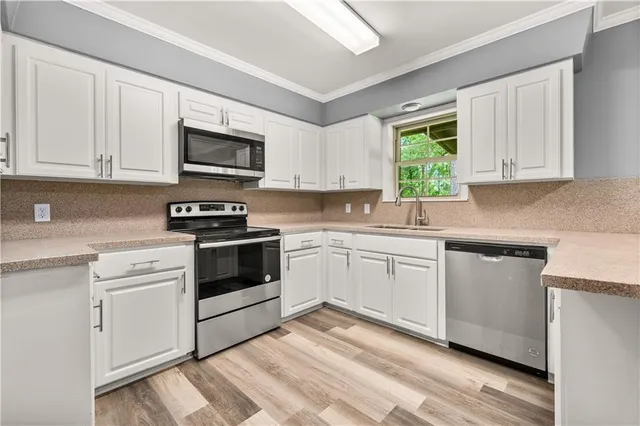 $215,000 | 133 Moss Ridge Drive, Pineville, LA 71360