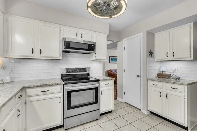 $369,000 | 113 Berringer Drive, Goose Creek, SC 29445