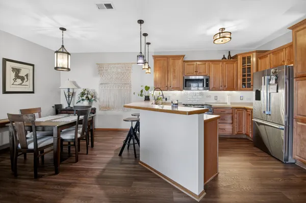 $340,000 | 9296 Creekside Circle, Unit 212, Pleasant Prairie, WI 53158