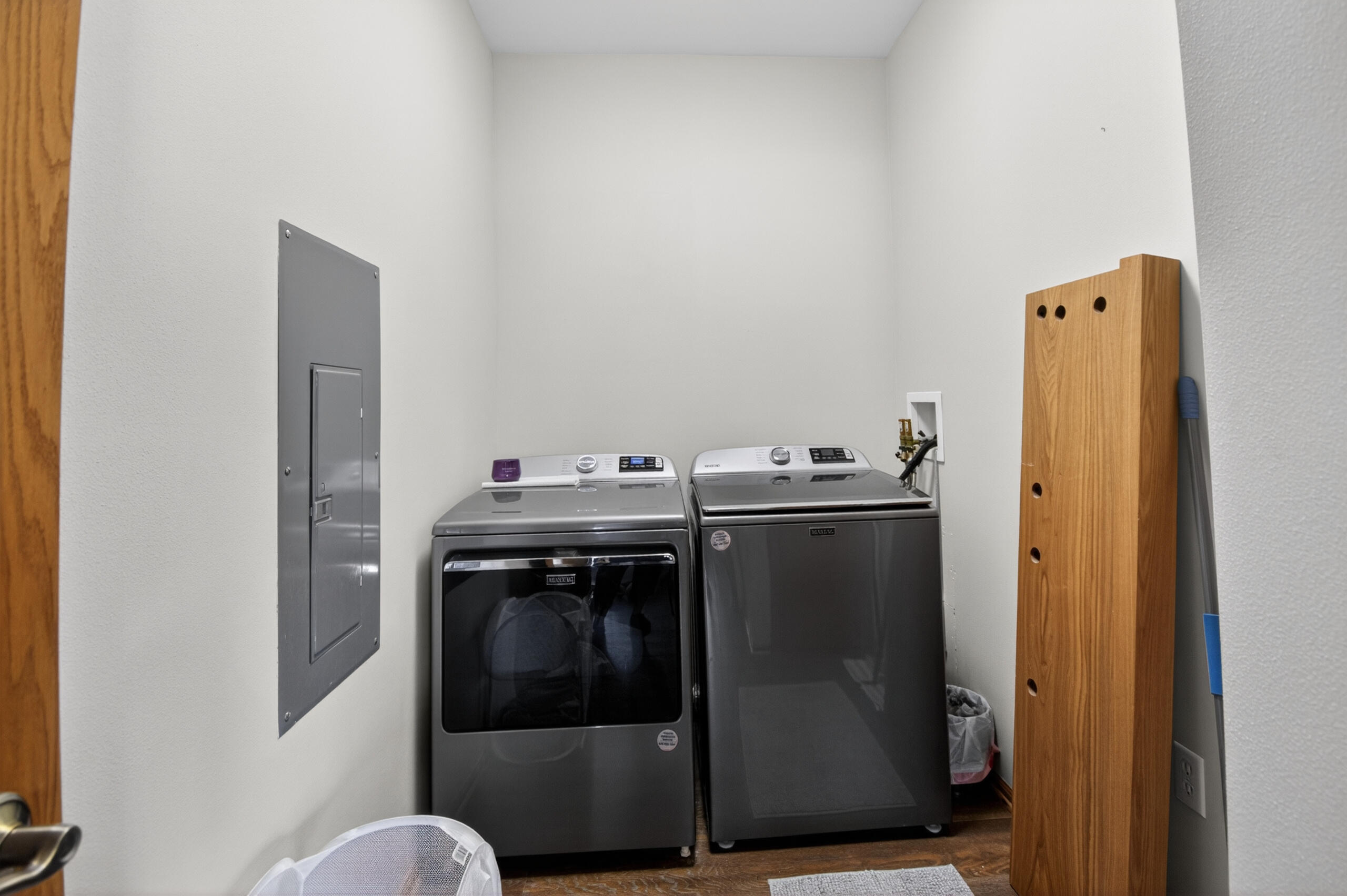 9296 Creekside Circle, Unit 212 Pleasant Prairie, WI 53158 - Photo 18 of 26 012_DSC_4836