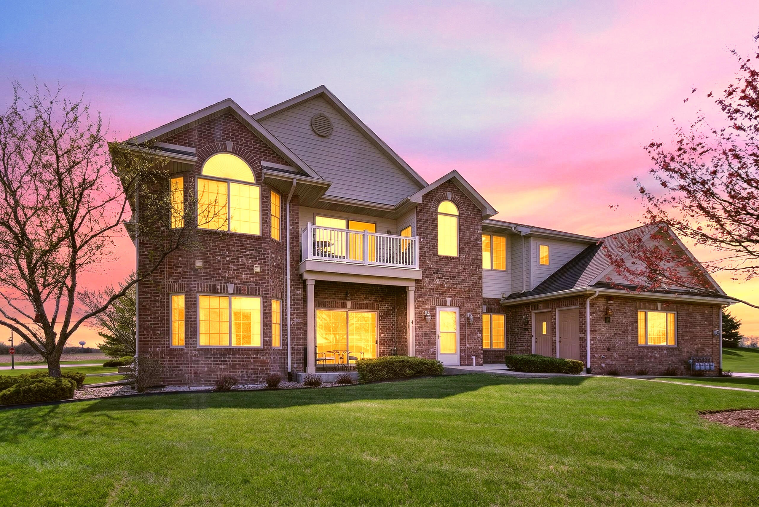 9296 Creekside Circle, Unit 212 Pleasant Prairie, WI 53158 - Photo 2 of 26 front