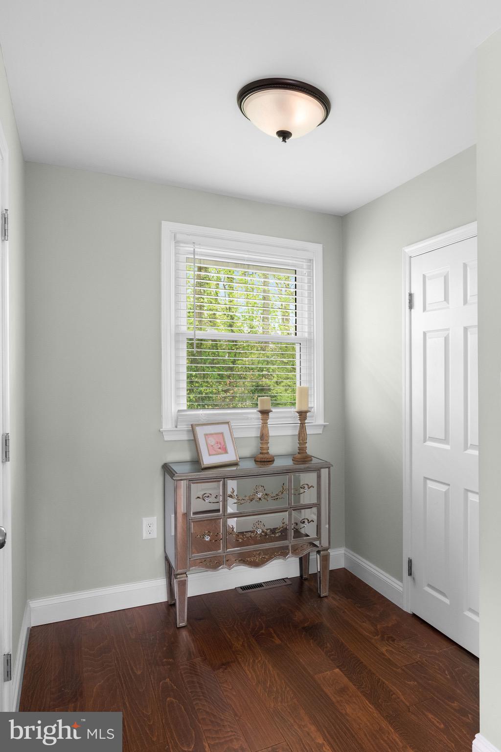 2308 Lighthouse Lane Wilmington, DE 19810 - Photo 14 of 27 Primary Bedroom Dressing Area