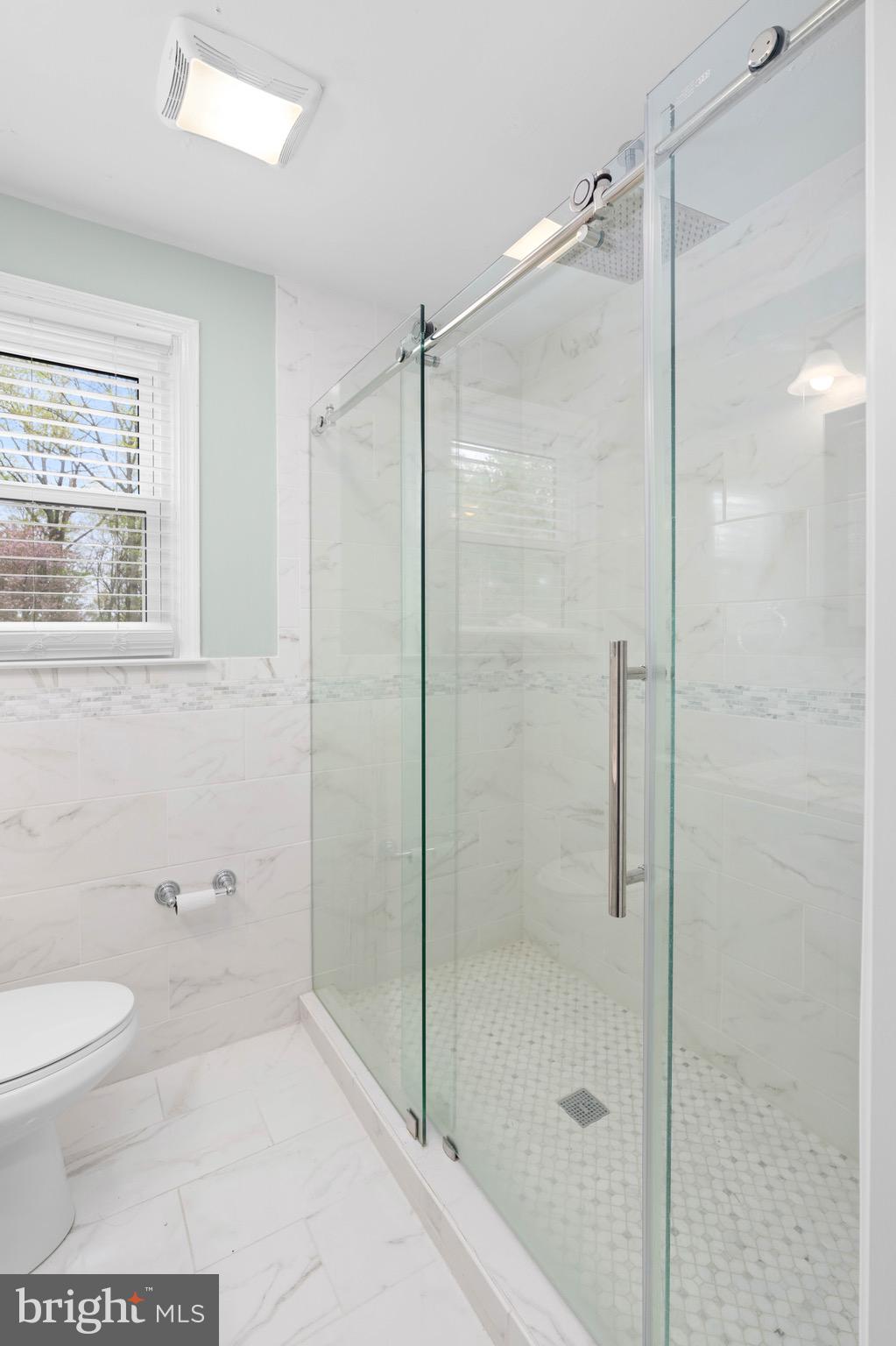 2308 Lighthouse Lane Wilmington, DE 19810 - Photo 16 of 27 Primary Bath Shower