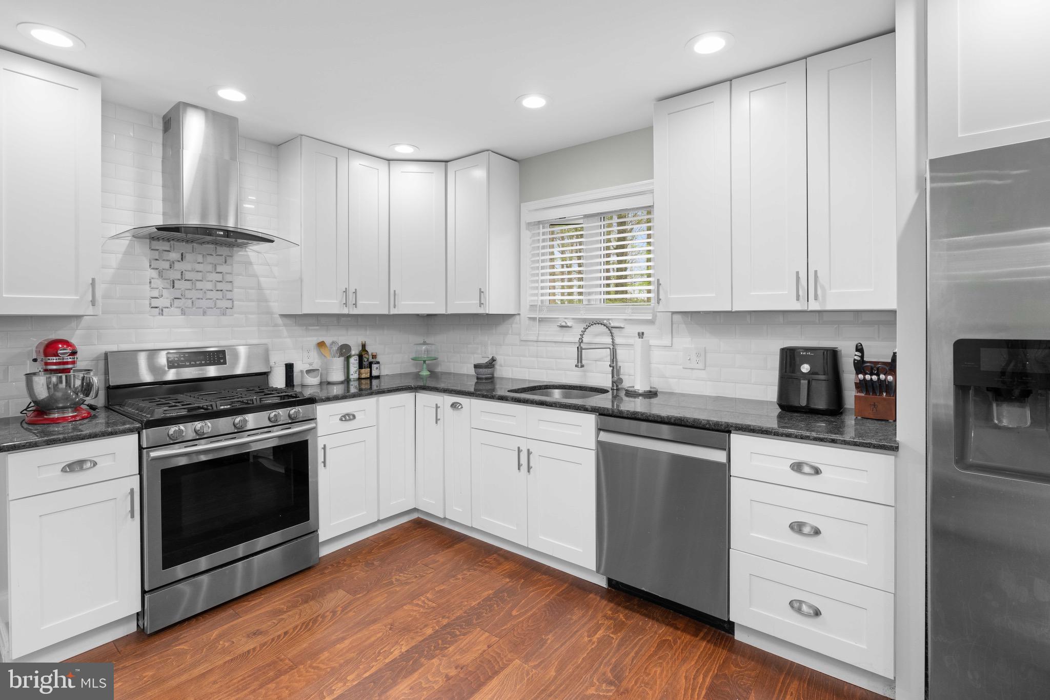 2308 Lighthouse Lane Wilmington, DE 19810 - Photo 4 of 27 Kitchen