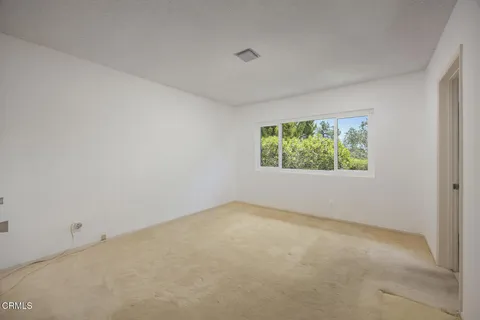 $1,899,000 | 1349 El Vago Street, La Canada Flintridge, CA 91011