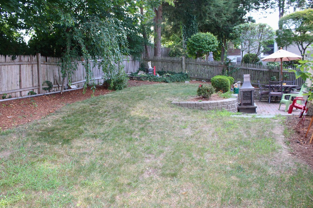 12 Brae Road Quincy, MA 02169 - Photo 10 of 10 Gallery Image 10