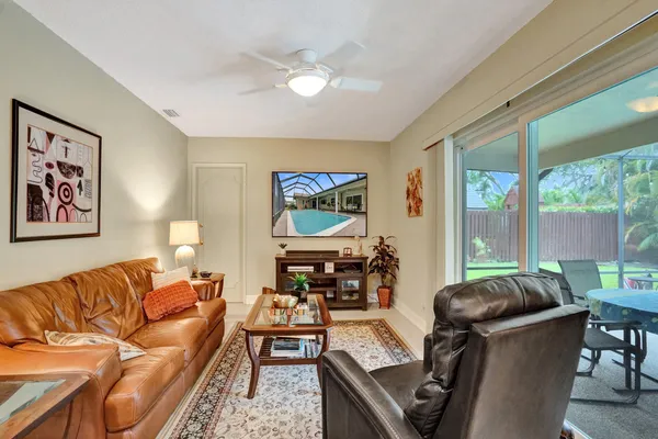 $750,000 | 7241 Northwest 5th Court, Plantation, FL 33317