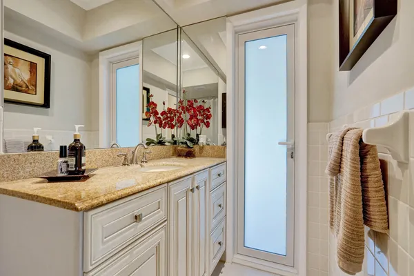 $750,000 | 7241 Northwest 5th Court, Plantation, FL 33317